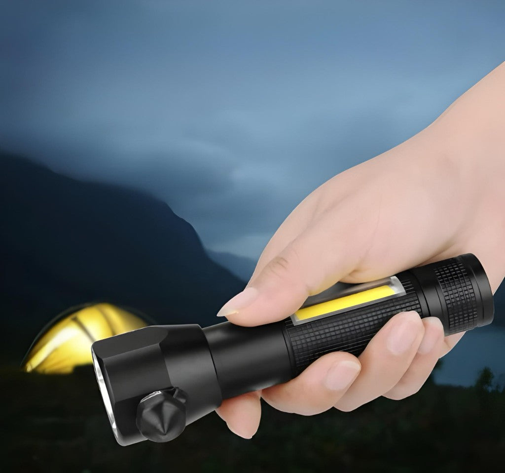 Lanterna Recarregável Solar e USB 450 Lúmens